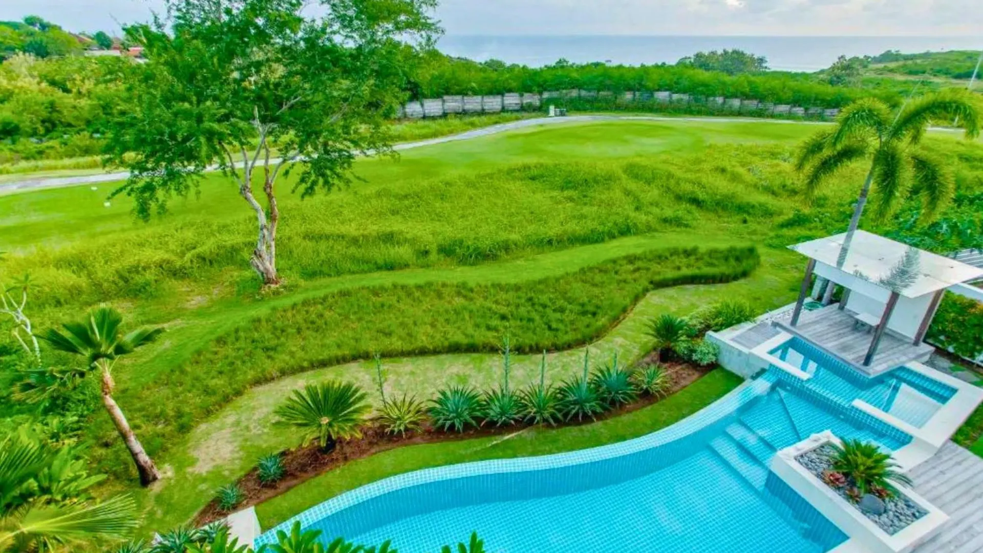 Poornathva 4 Bedroom Private Pool Villa Zn227 Pecatu